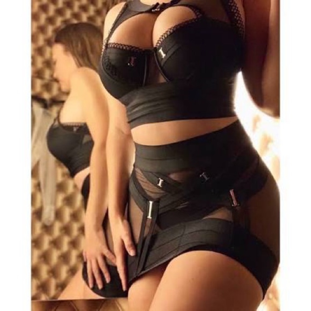 NWT Honey Birdette Vienna black XL top only bra listed separately in 38D